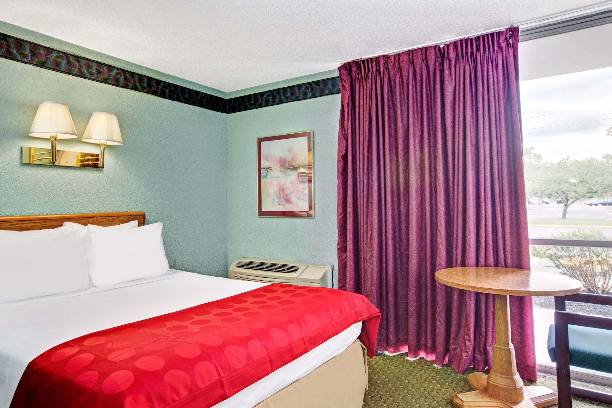Room, Queen Bed