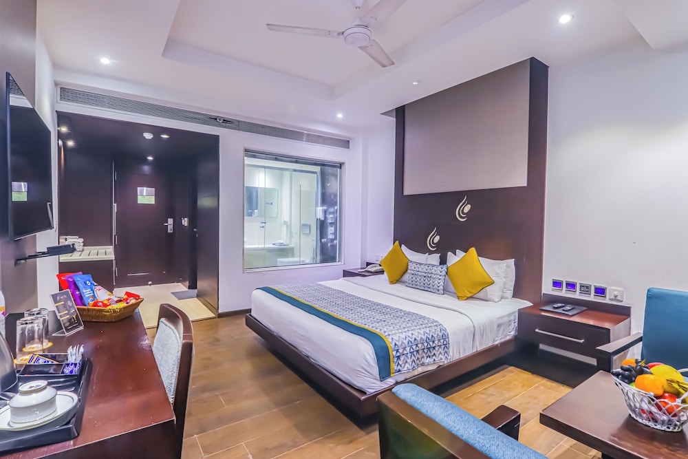 Godwin Deluxe Hotel 34/64