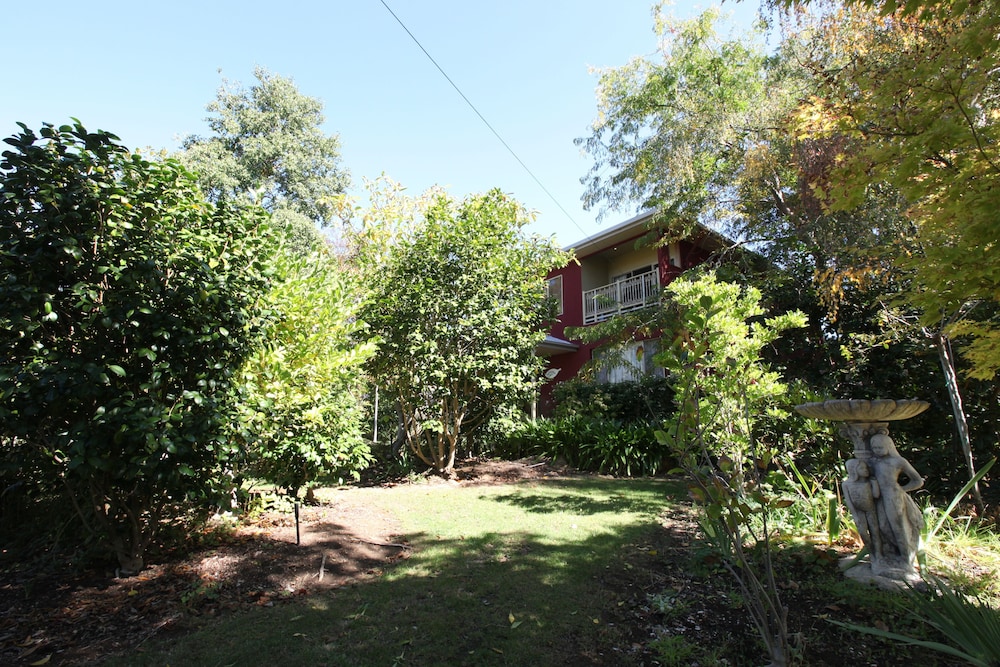 AMBLE AT HAHNDORF 38/48