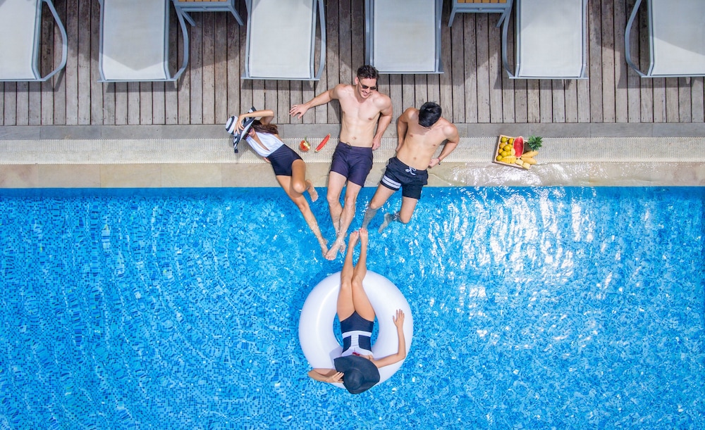 Burasari Phuket 68/77