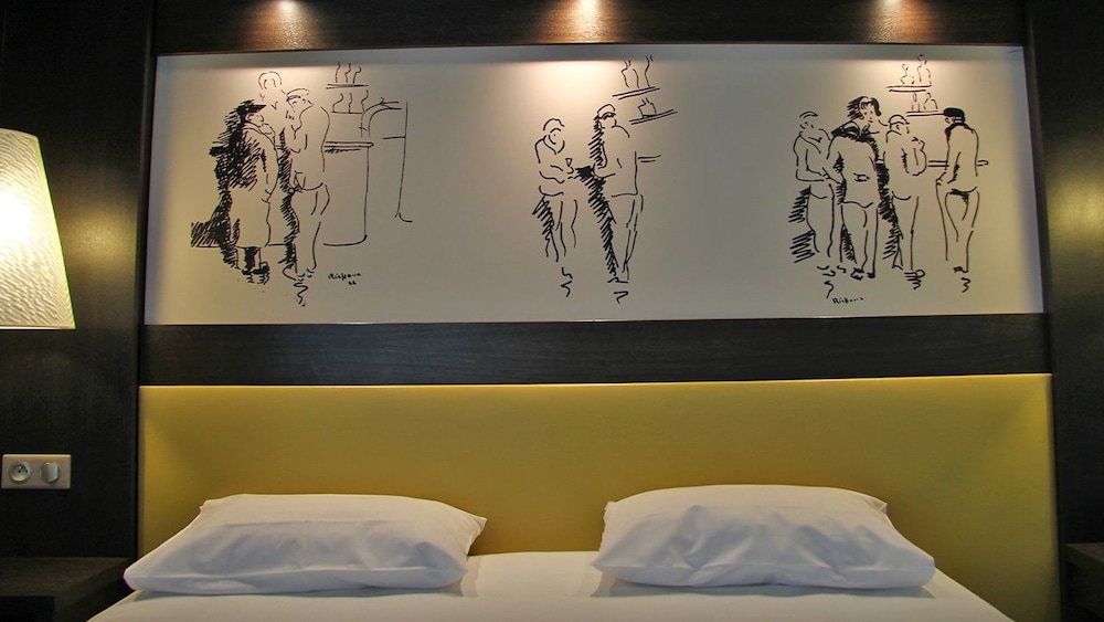 Safari Hotel 5/51