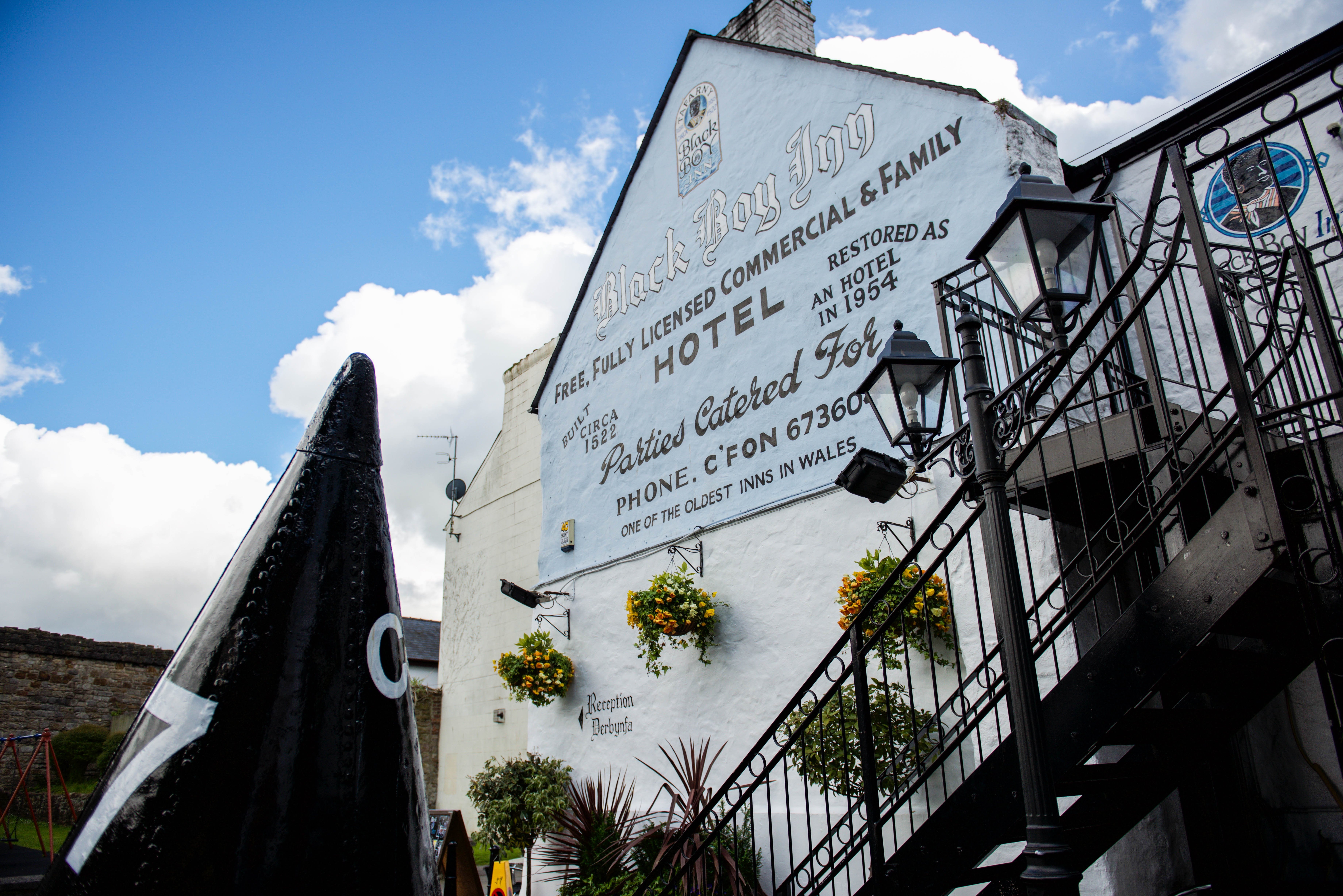 BLACK BOY INN 6/50