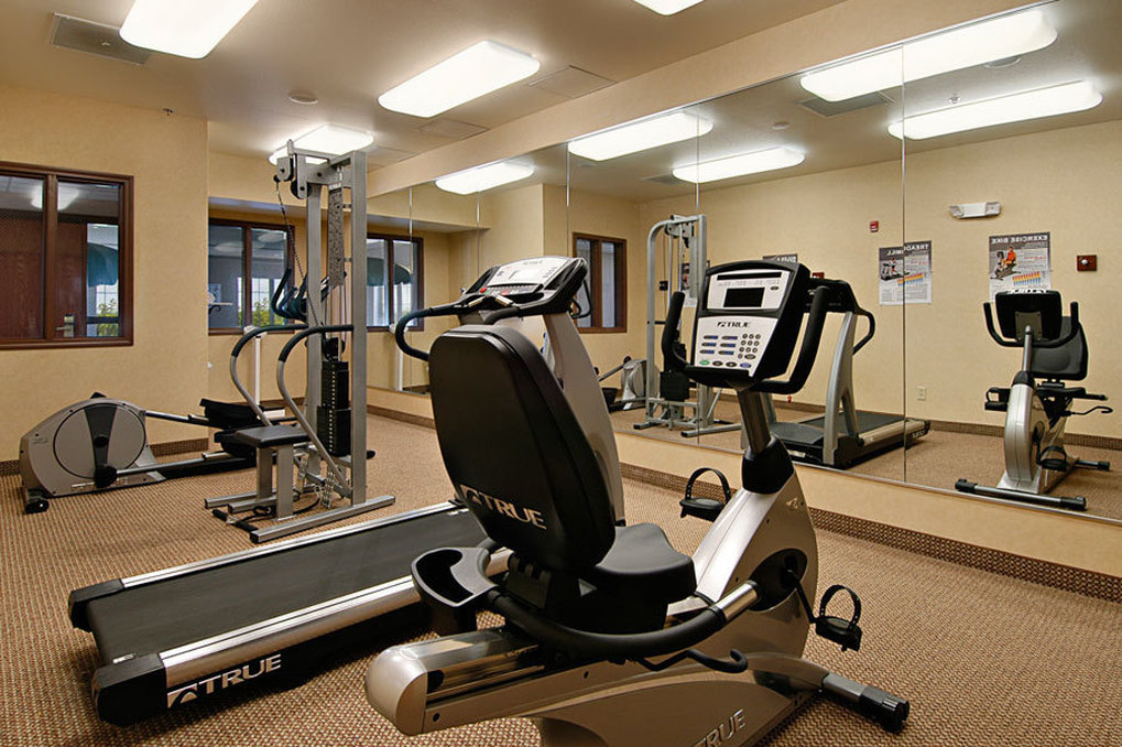 Holiday Inn Express Syracuse-Fairgrounds 44/75