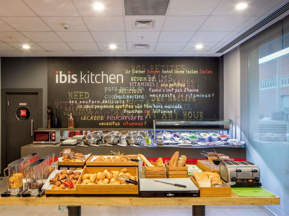 Ibis Istanbul West 6/73