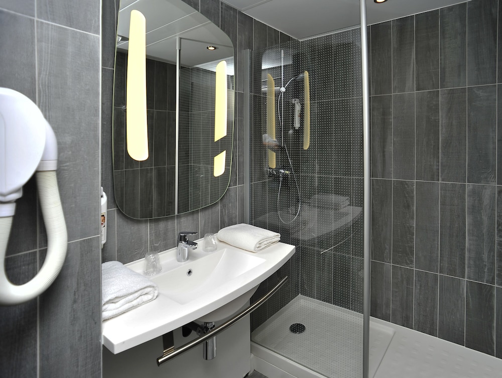 Ibis Macon Sud 17/68