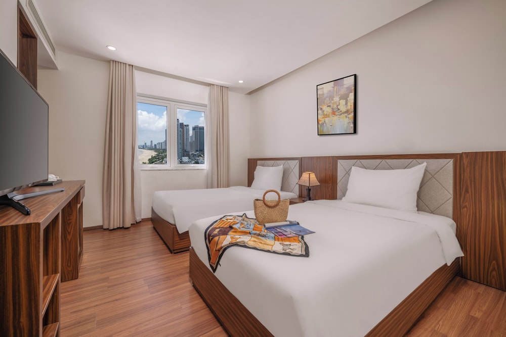 SUPERIOR, TWIN BEDS
