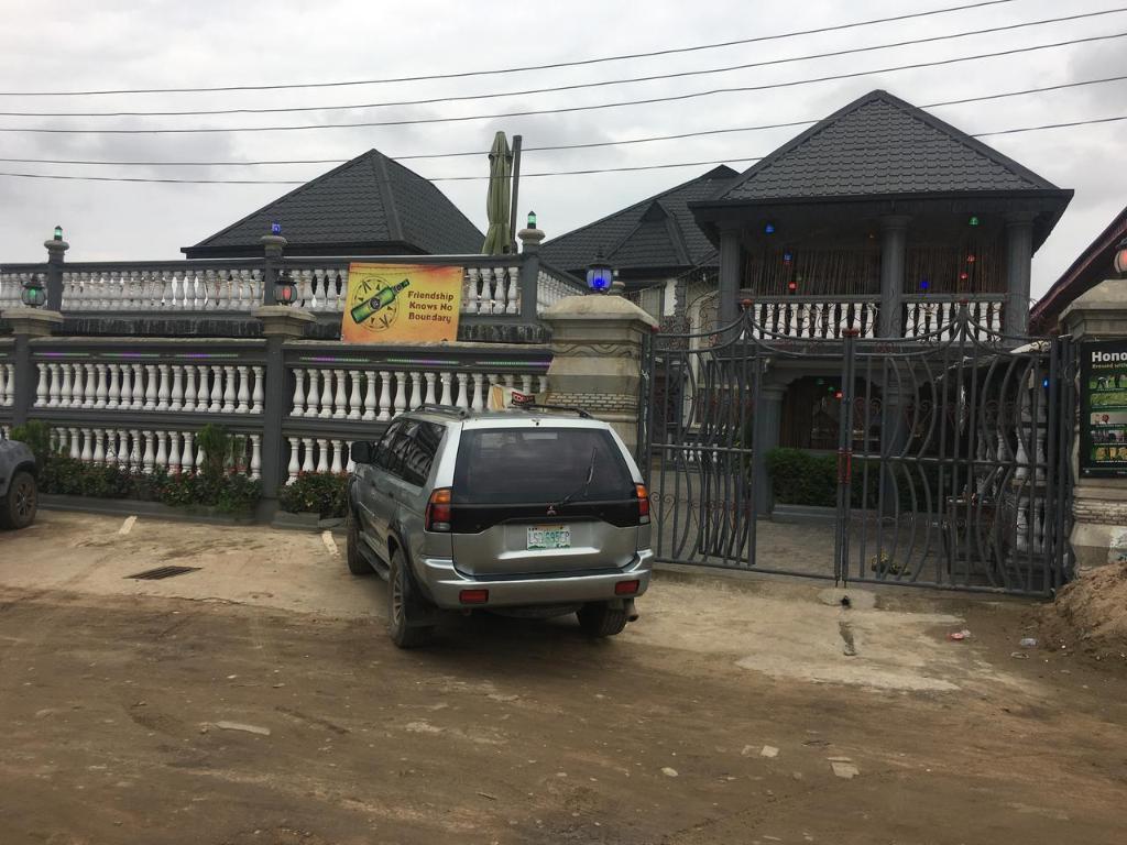 Royal Castle Hotel 20/25