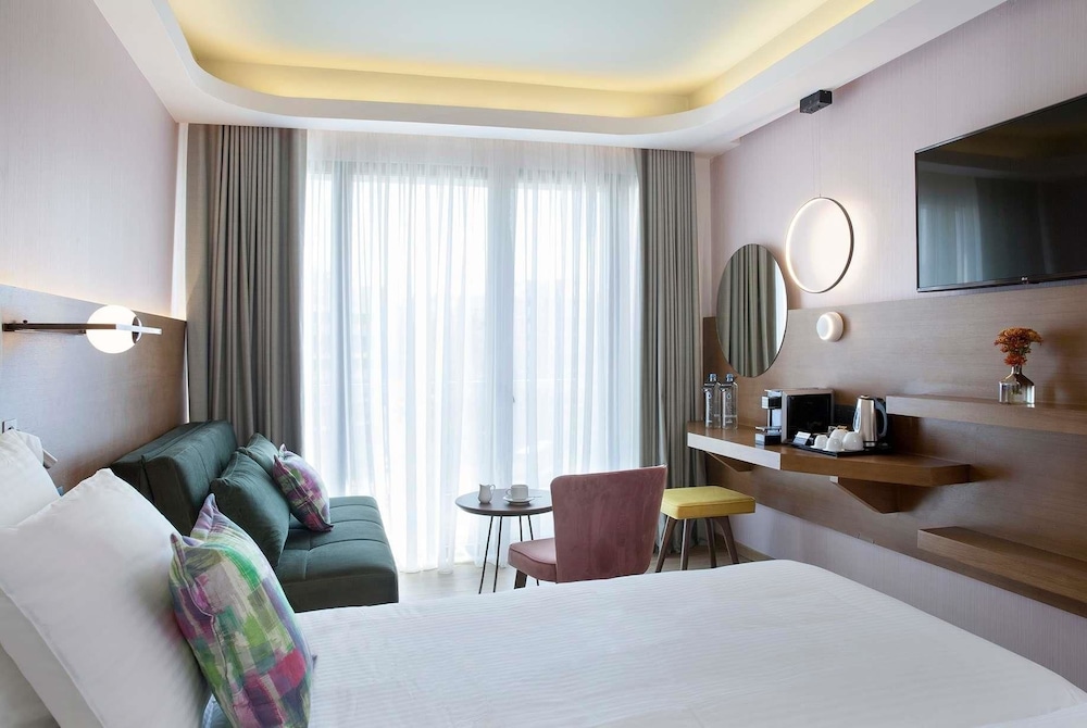 Zeus Essence Wyndham Athens Residence 57/76
