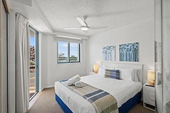 2 Bedrooms, Beach Side, Ocean View