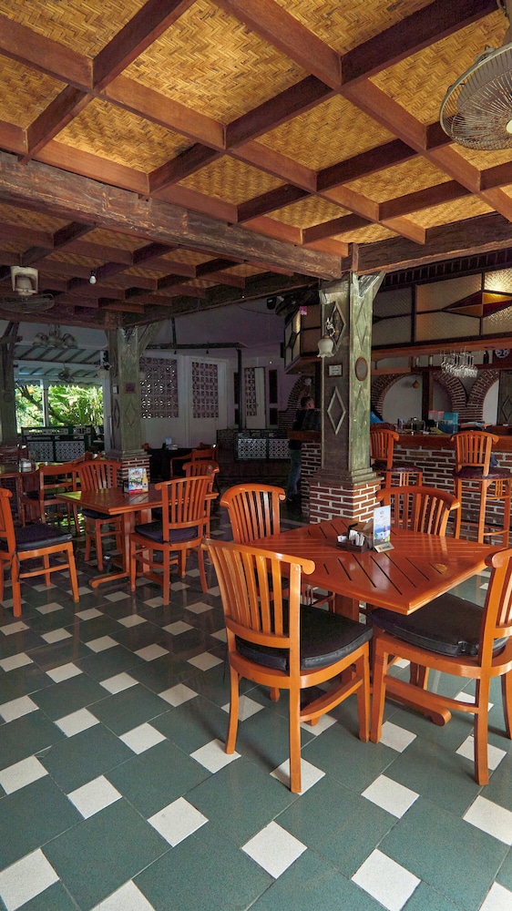 Sendok Hotel 64/72