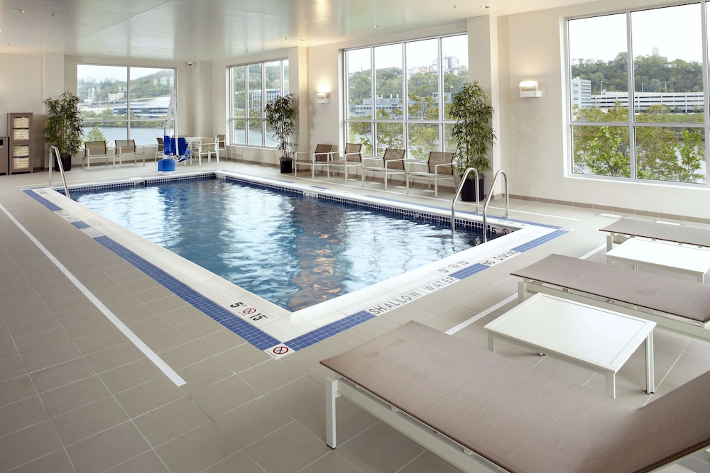 swimming pool spa