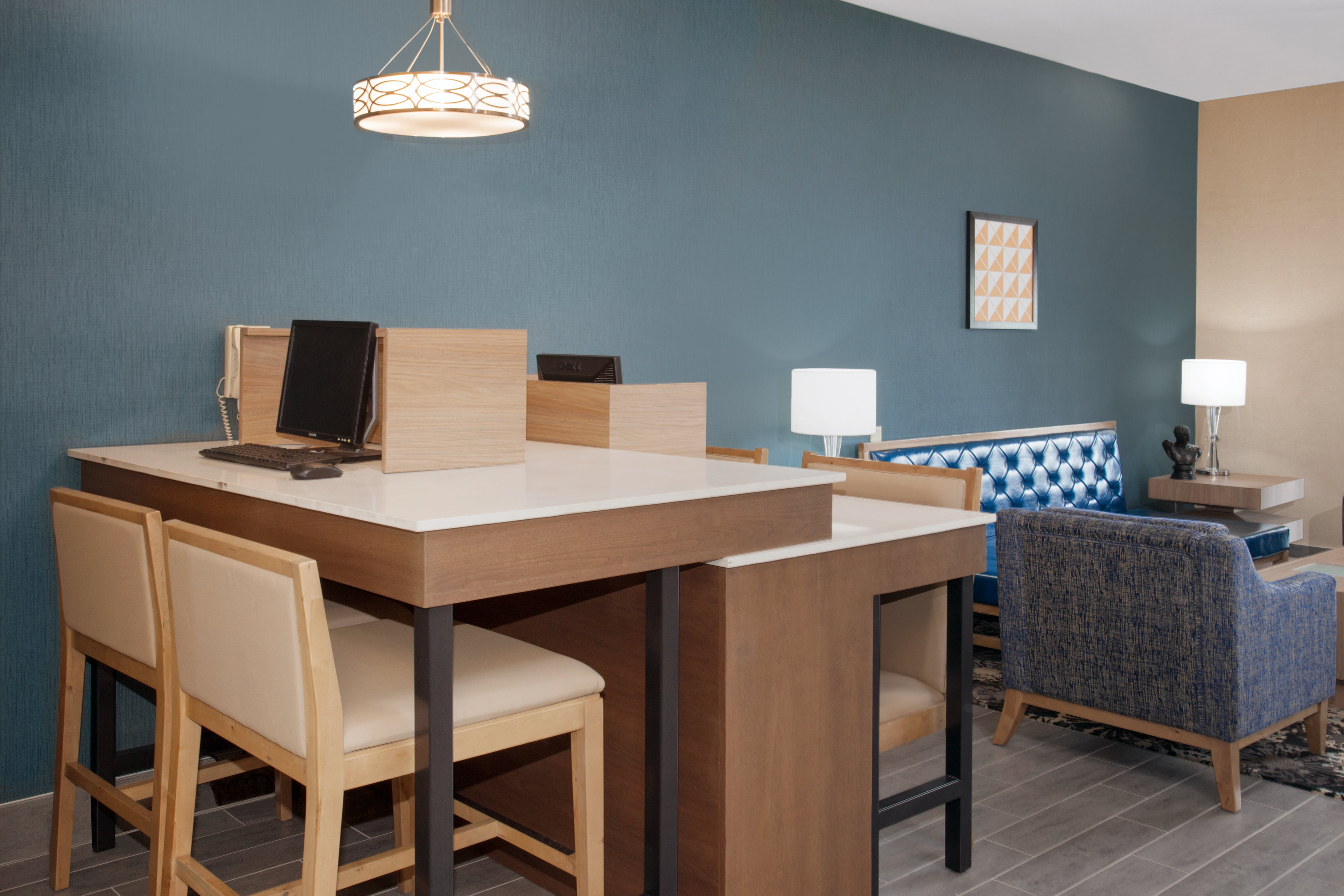 Holiday Inn Express Hotel And Suites Dayton West Brookville 35/46