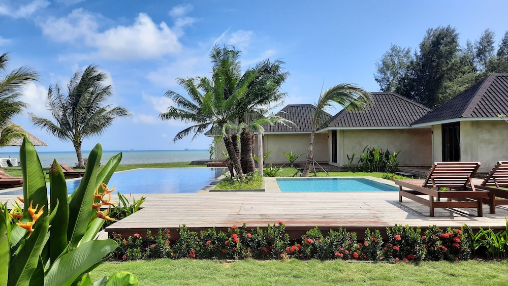 The Kelong Trikora Resort - Bintan Island 36/50