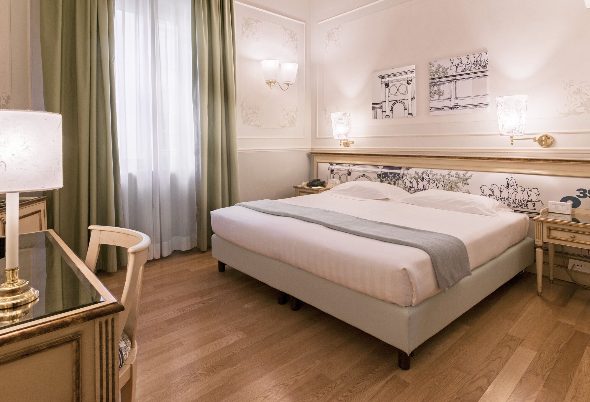 COMFORT, DOUBLE BED