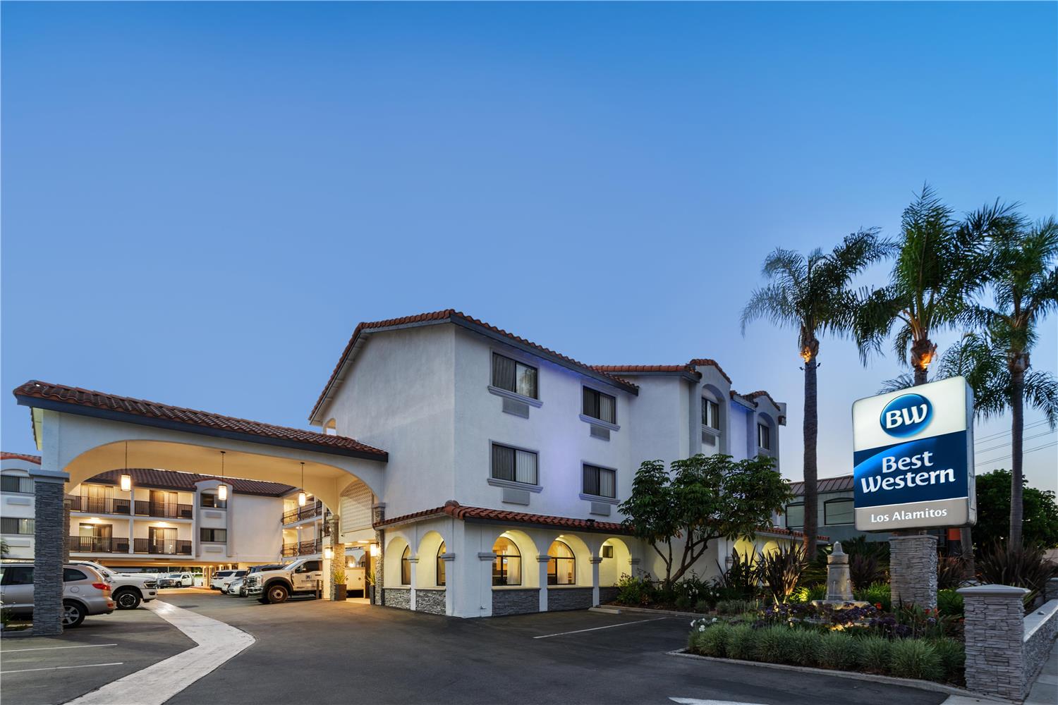 Best Western Los Alamitos Inn & Suites 4/38