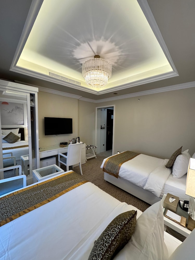 غرفة بسريرين منفصلين، Remaj Hotel 4/5