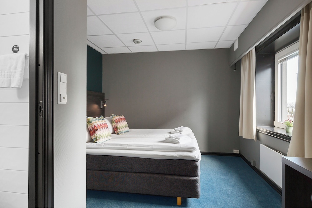 Hotel Haugesund 12/50