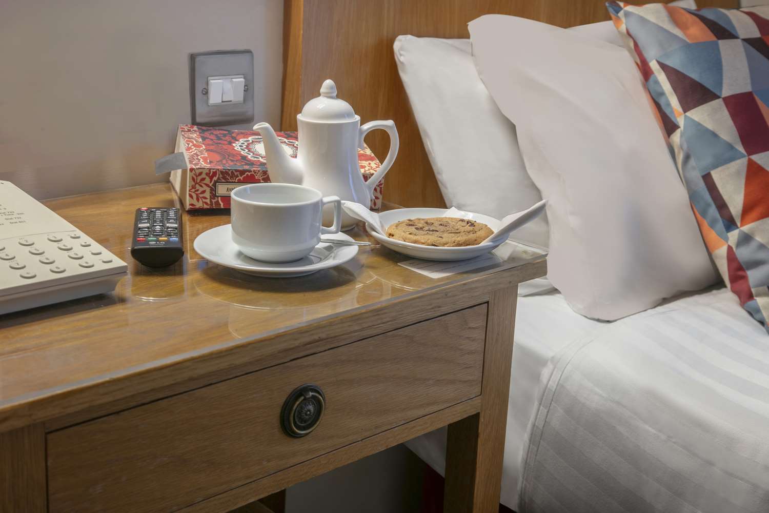 Queensway Hotel, Sure Hotel Collection by Best Western 33/38
