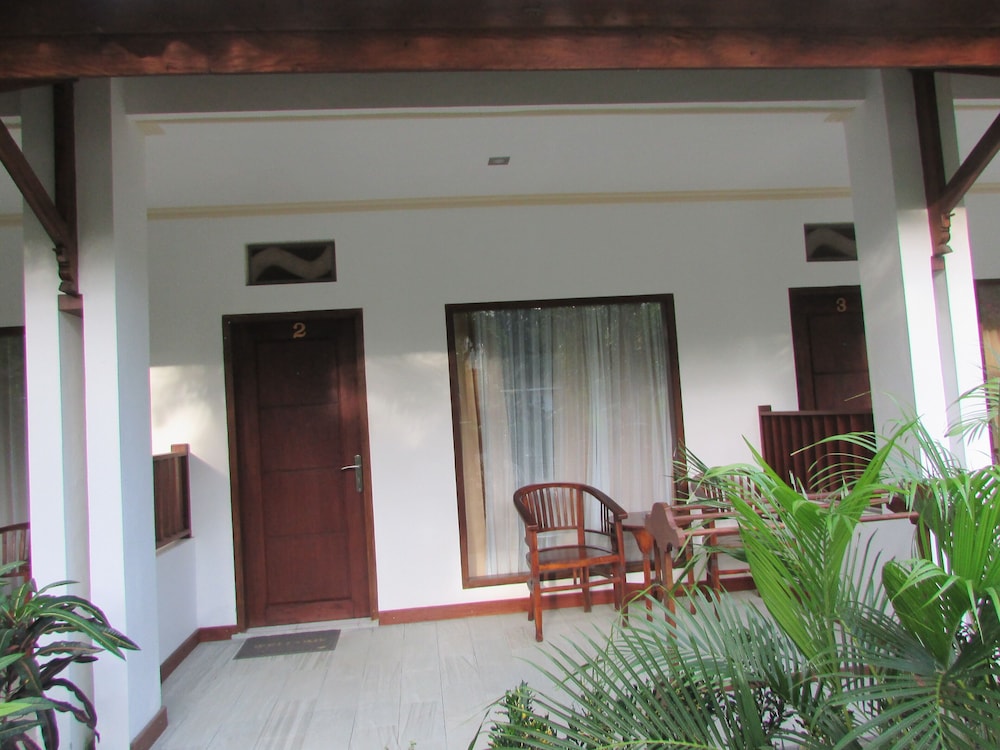Friends Beach Hotel photo4