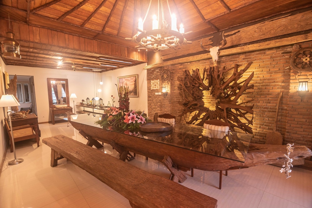 Boutique B21 Malang, Azana Hotels Collection 50/65