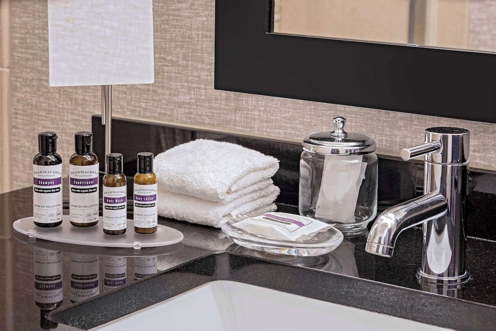 Hyatt Regency Mission Bay Spa and Marina 27/69