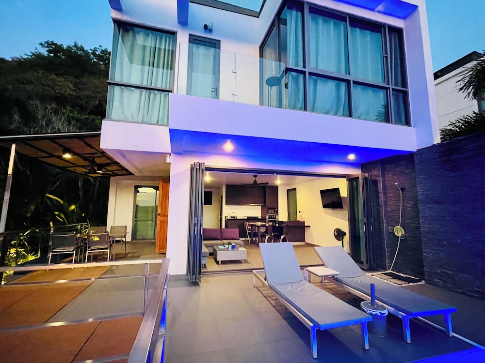Baan Saint Tropez Villas Kata Beach 4/82