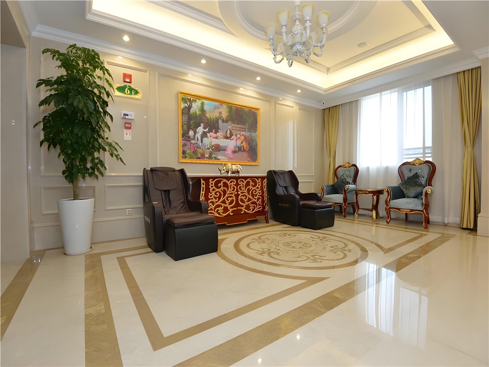 Vienna International Tourism and Resorts Zone 20/30