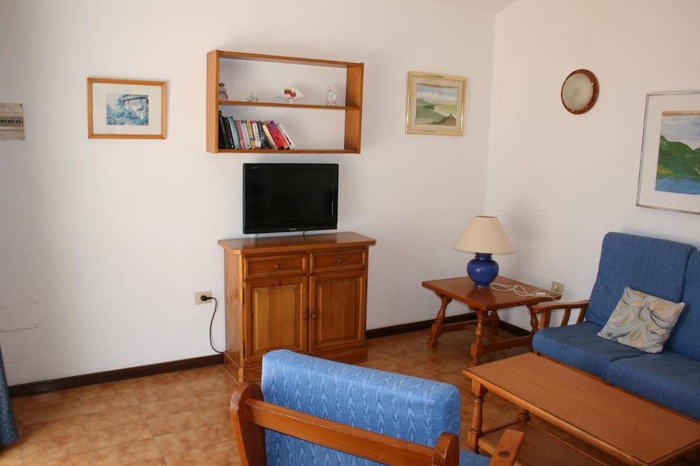 Las Acacias Apartments 14/32