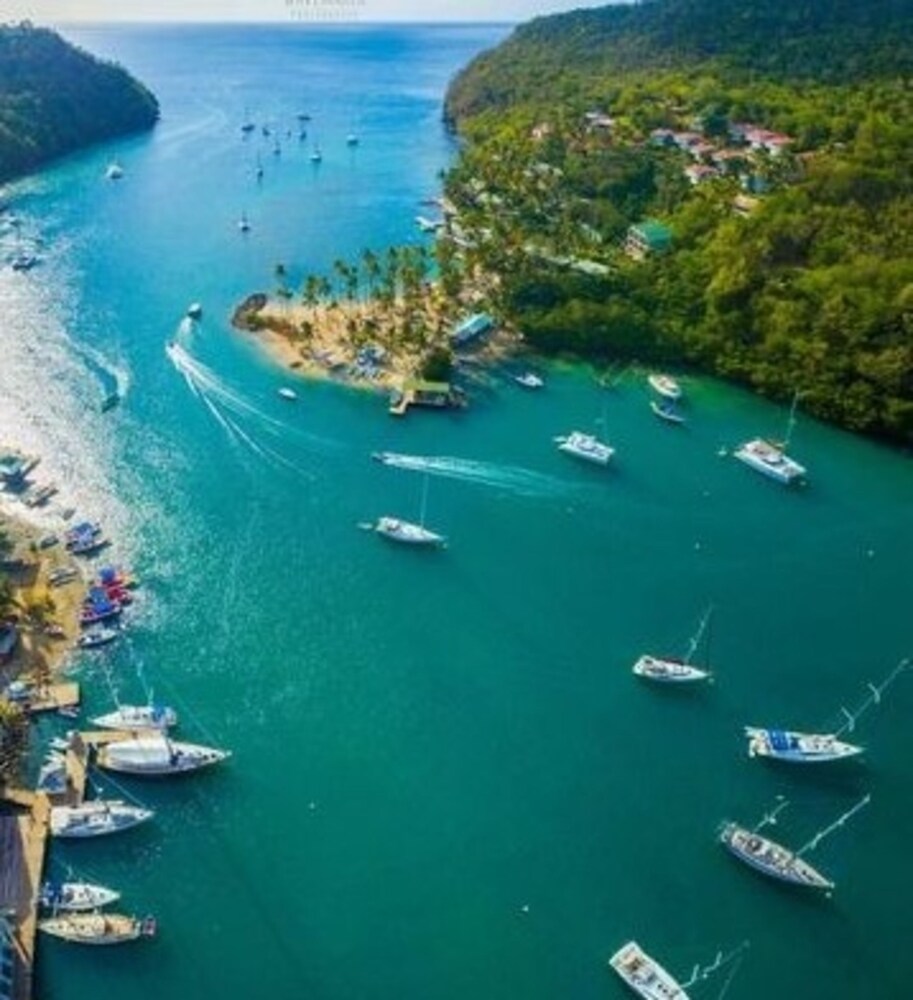 Marigot Beach Club and Dive Resort 68/75