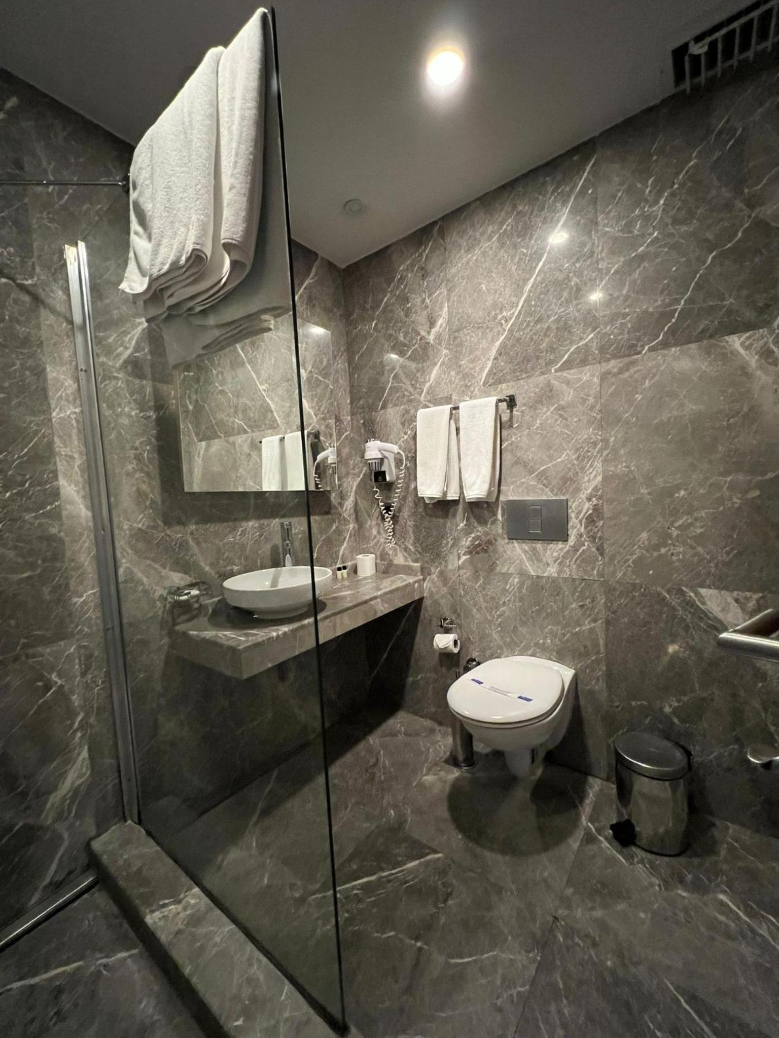 2 Bedrooms, Suite, Grand Star Hotel Bosphorus 9/10