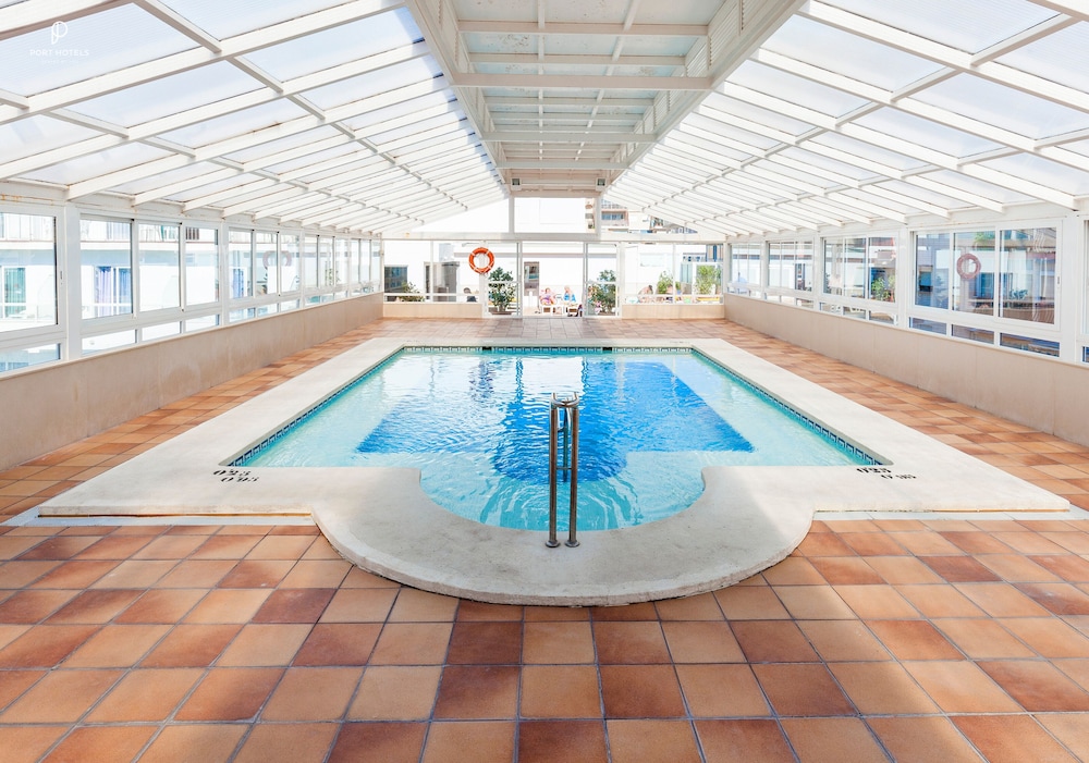Port Fiesta Park Hotel 25/50