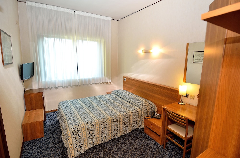 Hotel Nuova Mestre 20/69