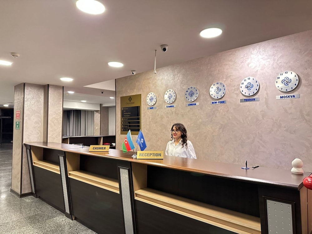 Crossway Hotel Baku 13/60