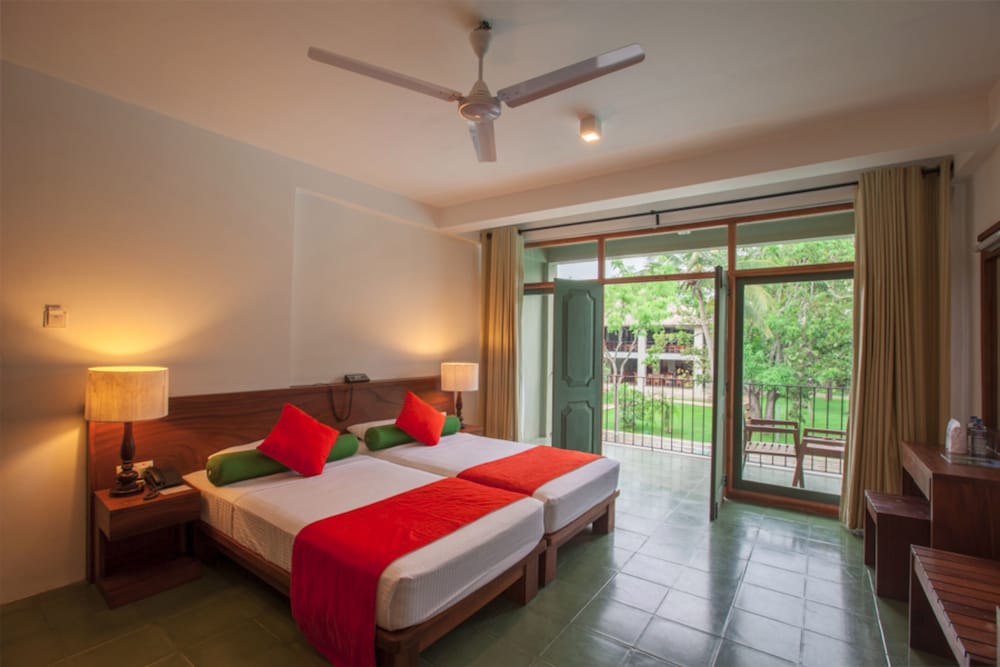 Fresco Water Villas 15/50