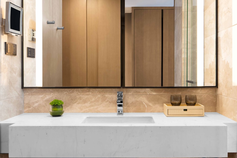 Courtyard By Marriott Shenzhen Bao An 7/45