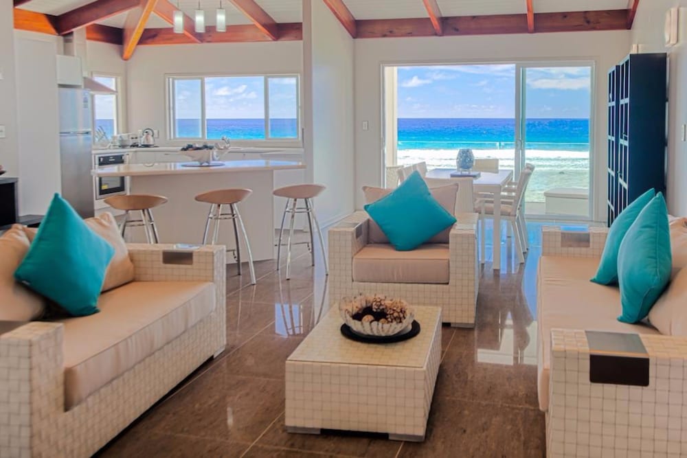 Ocean Spray Villas 7/35