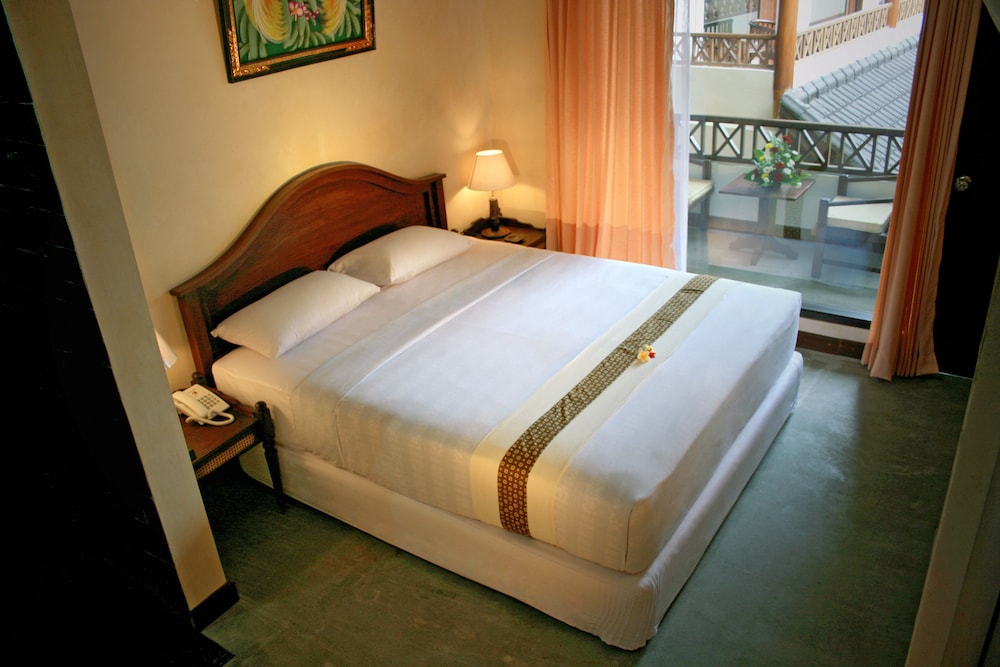 Taman Ayu Legian 15/75
