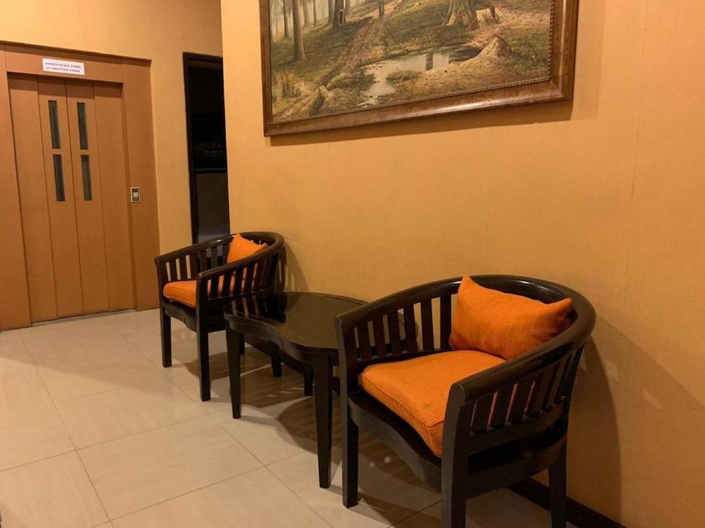 Rumah Shinta 61/68