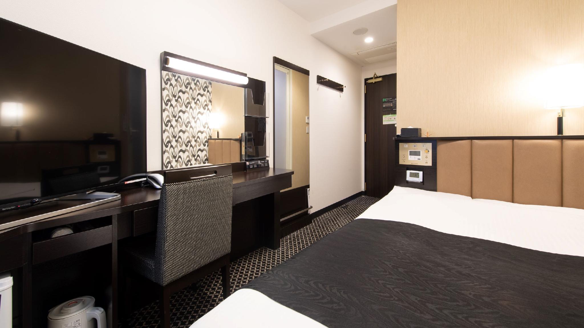 Semi Room, Standard, Semi Double Bed