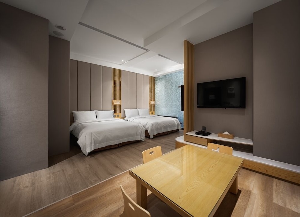 Gamalan FL Spring Hotel 19/42