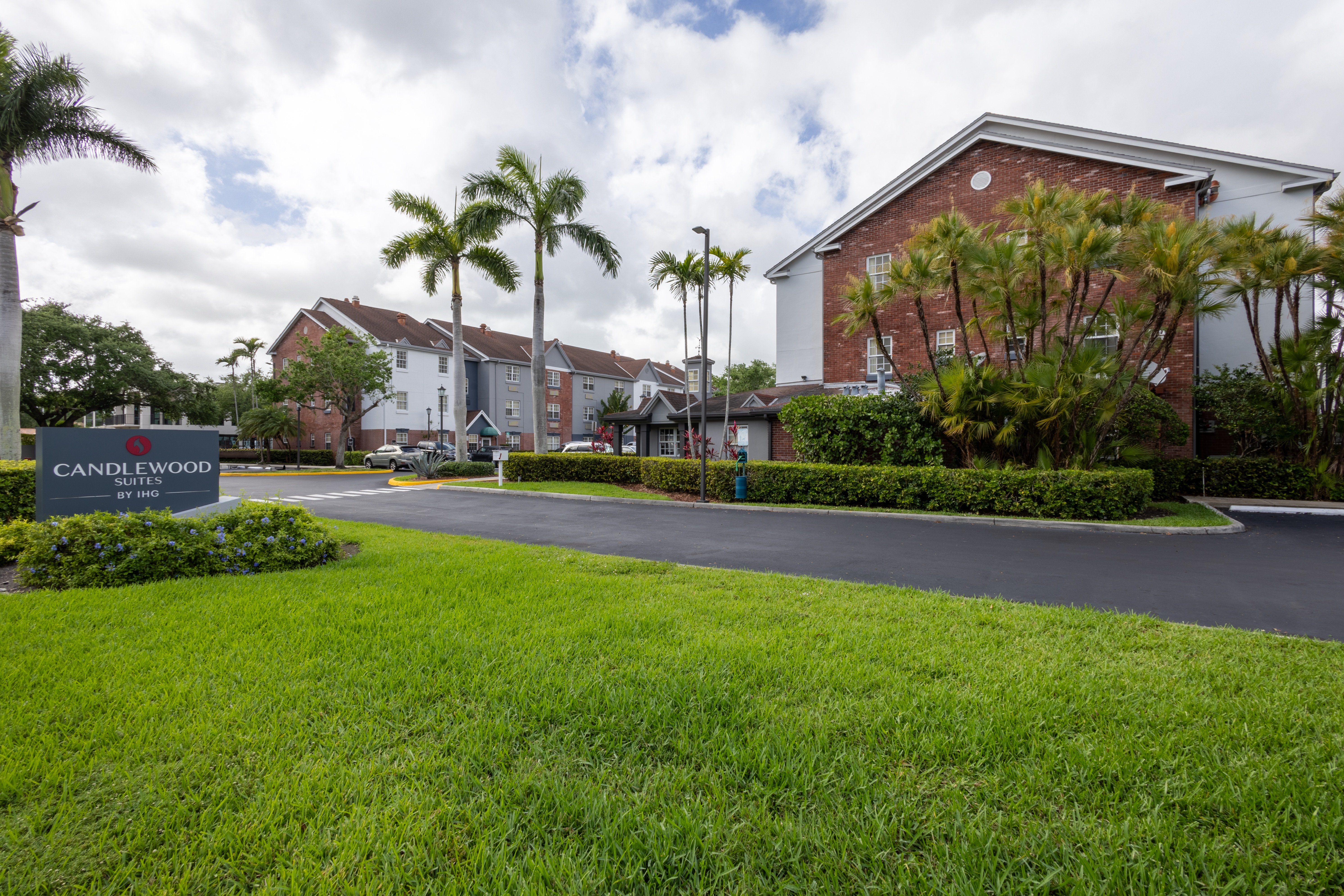 Towneplace Suites Miami Lakes 37/41