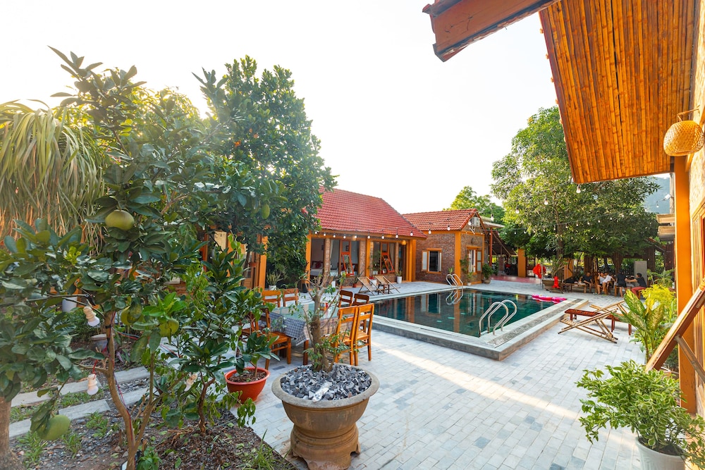 Tam Coc Mountain Bungalow 24/42