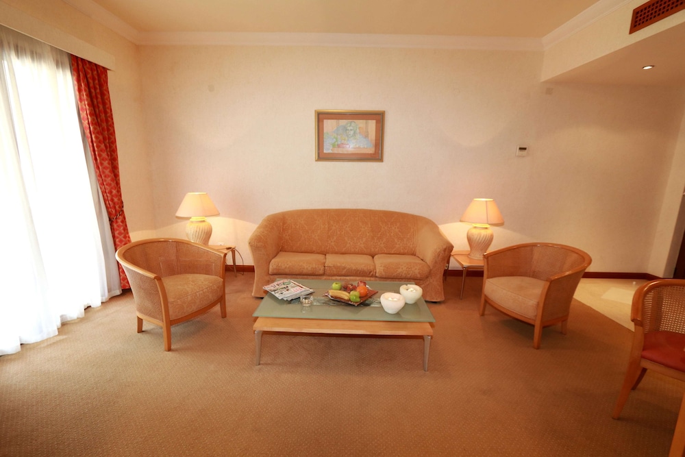 Annabelle Beach Resort 64/87