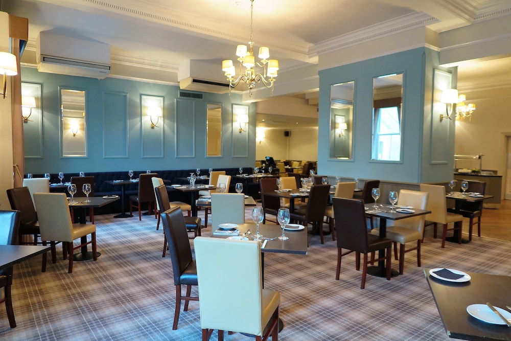 Burn Hall Hotel 33/52