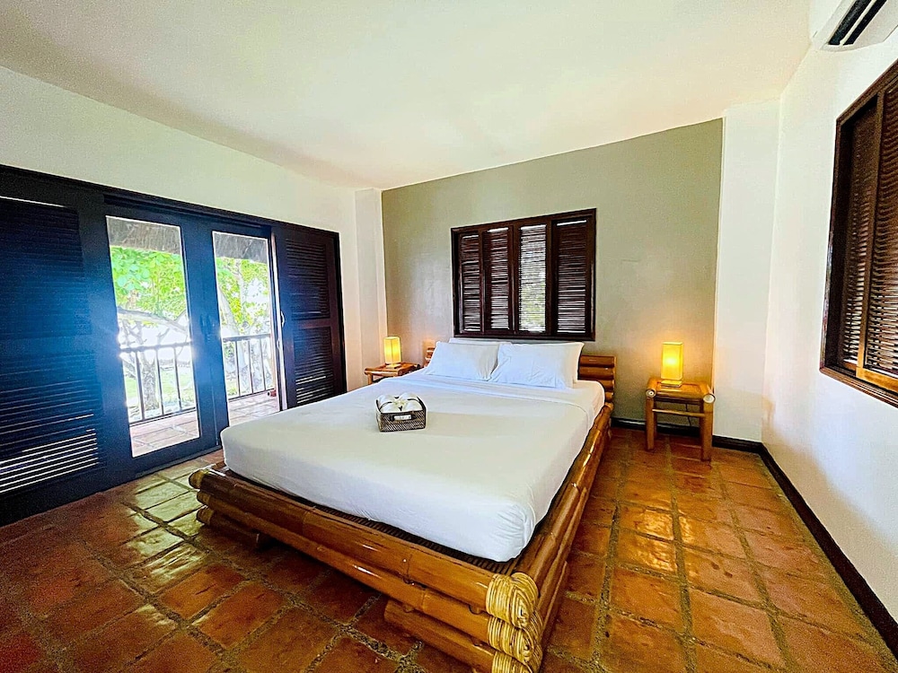 Ananyana Beach Resort 23/70