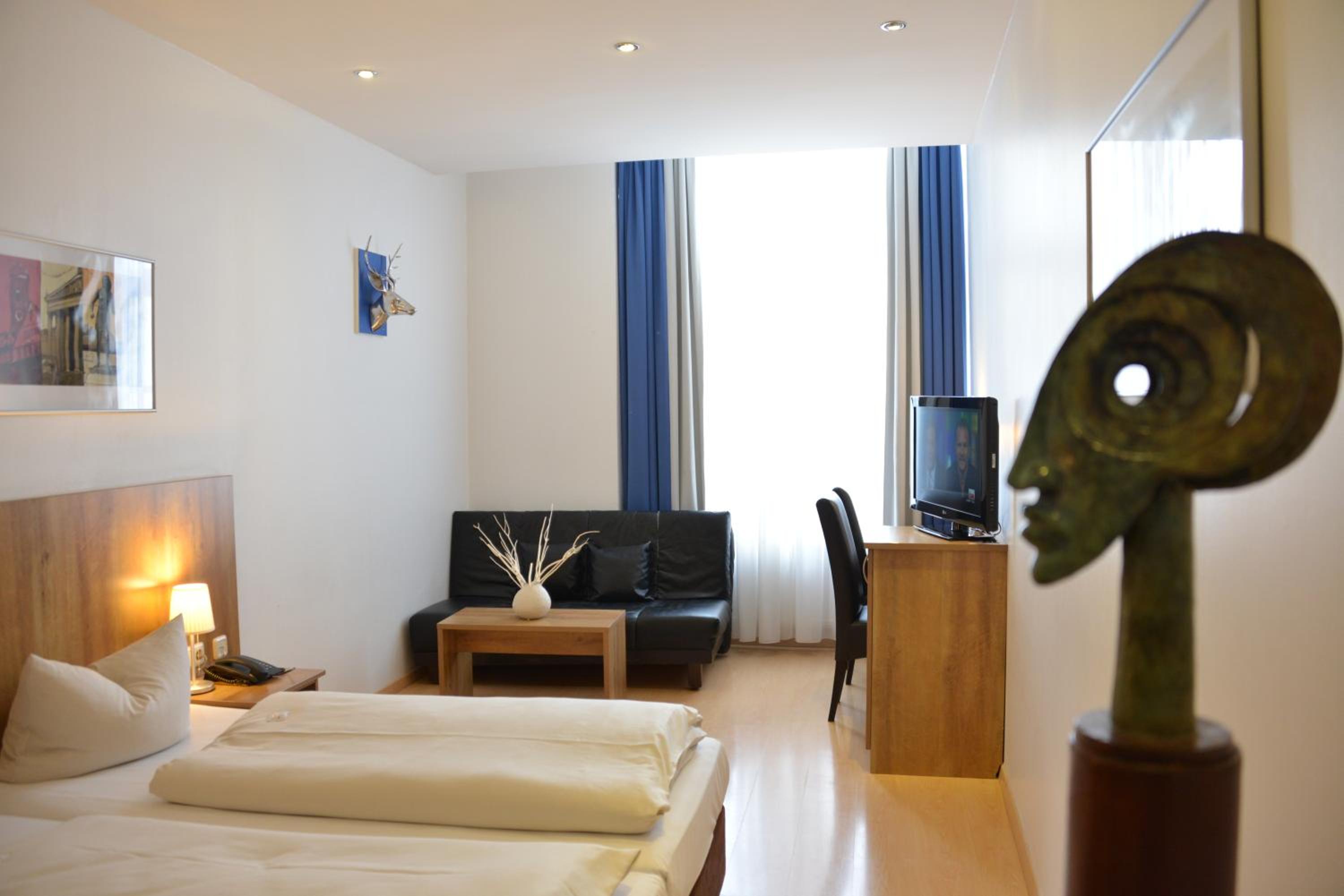 Business, Single, Arthotel Munich 7/10