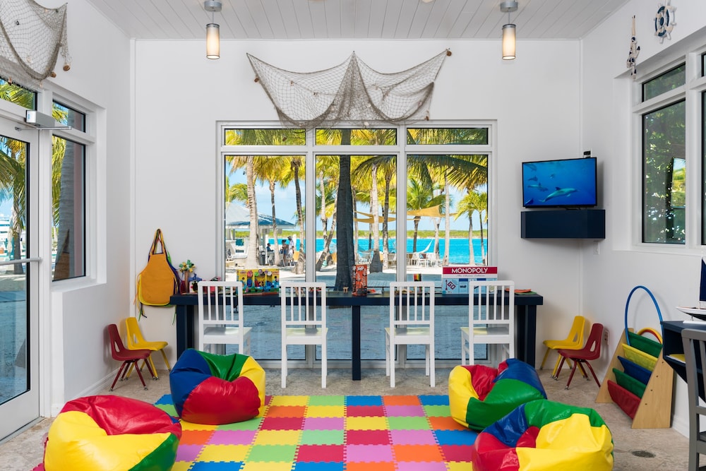 Blue Haven Resort 37/48