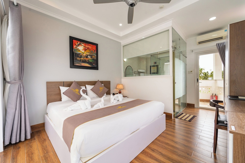 Lotus Garden Resort 15/55