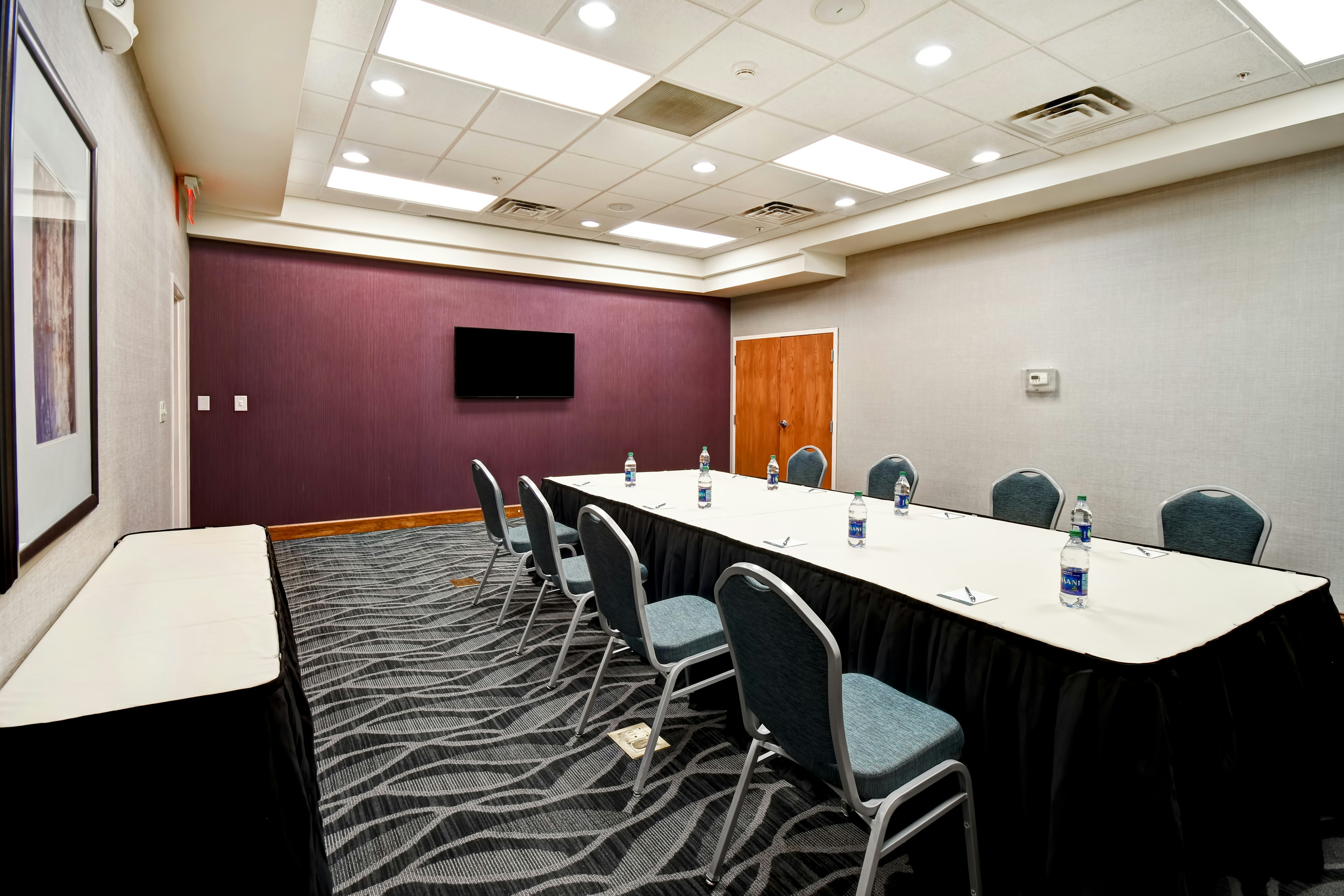 Homewood Suites By Hilton Cincinnati Milford 21/25