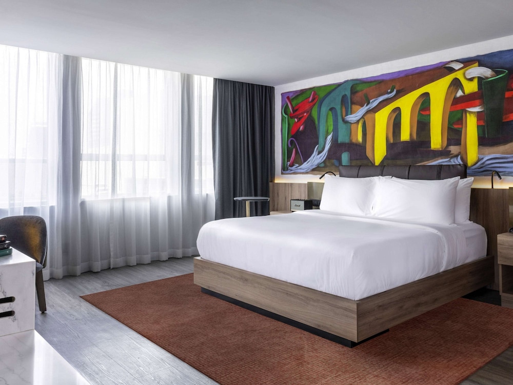 SUITE, KING BED, TERRACE